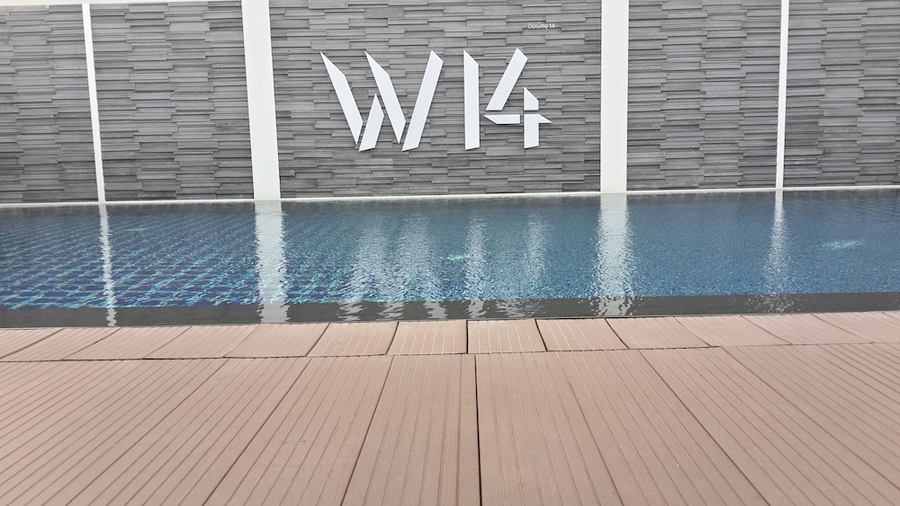 W14 Pattaya 31/58