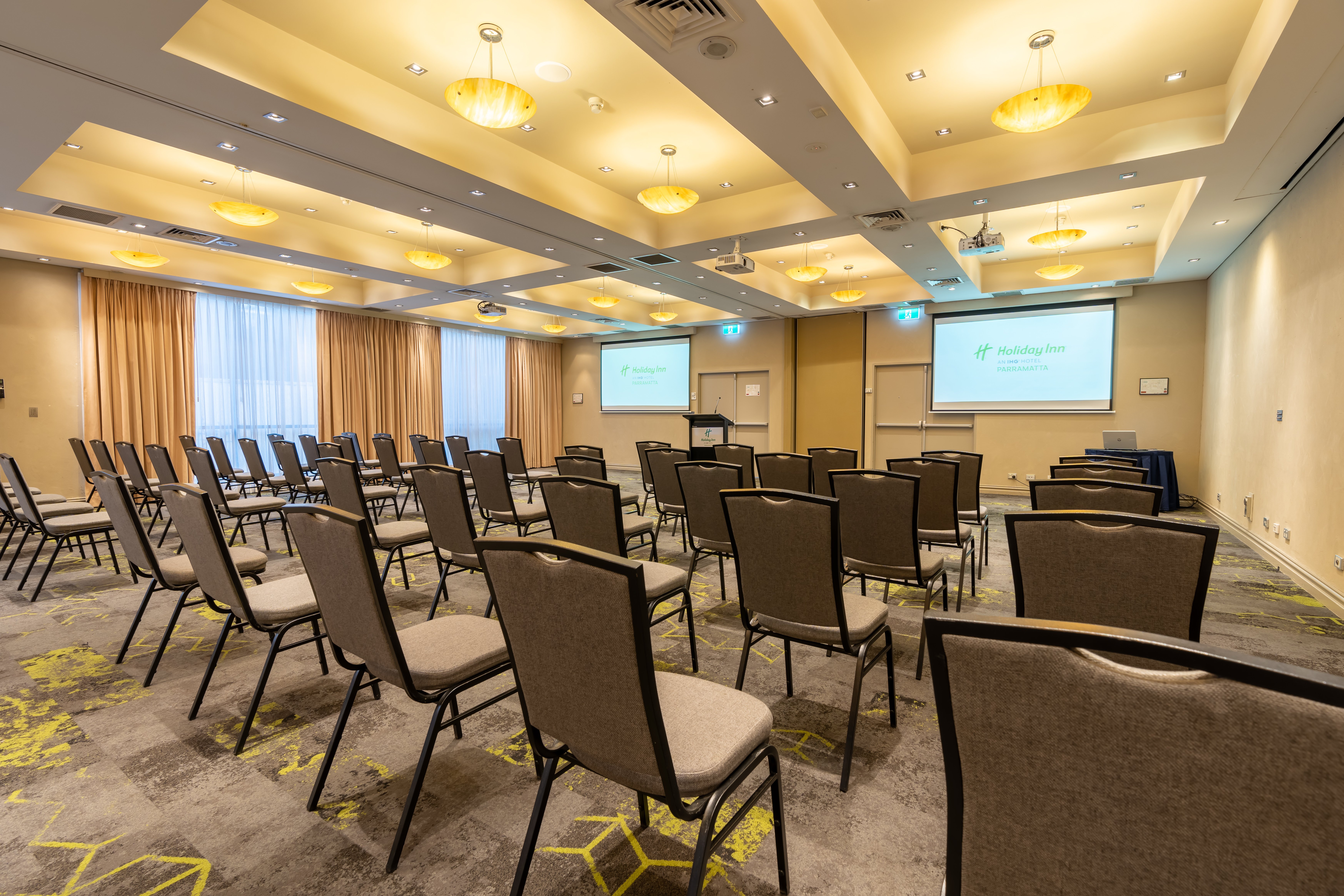 Holiday Inn Parramatta 62/76