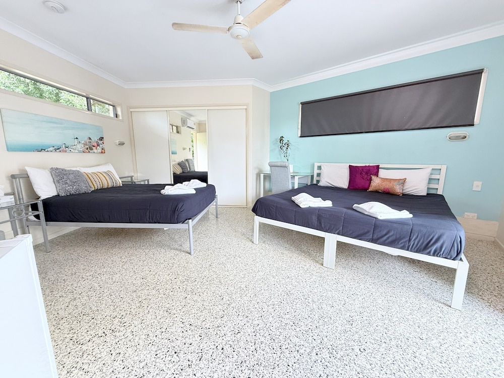 Emu Park Beach Resort 33/63