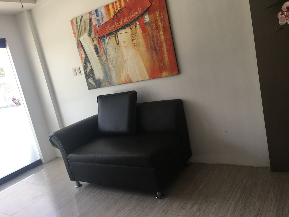 Comodidad De Amanda 23/28