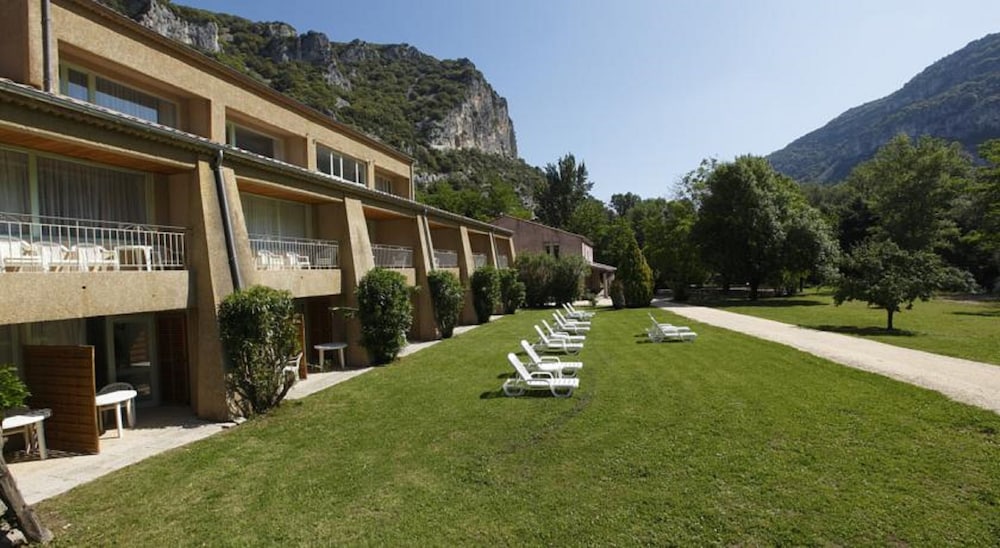 Vacanceole - Le Domaine de Chames 39/45