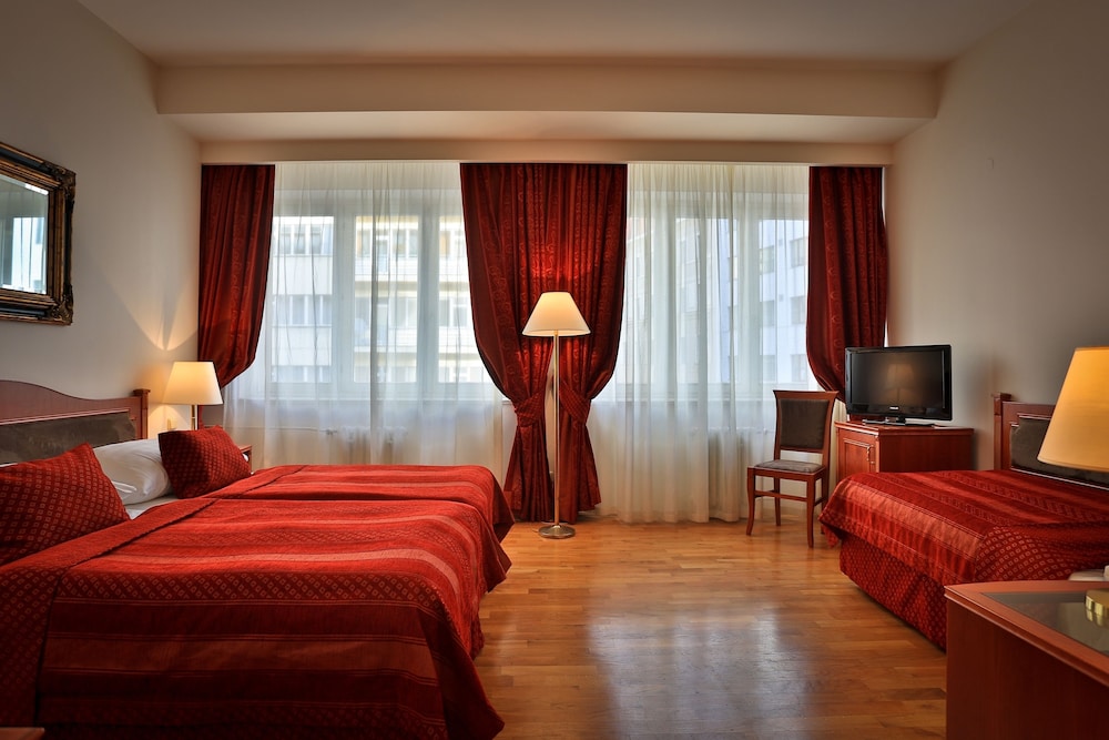 Belvedere Hotel 49/71