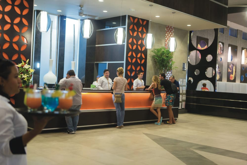 Hotel RIU Playacar All Inclusive 12/65