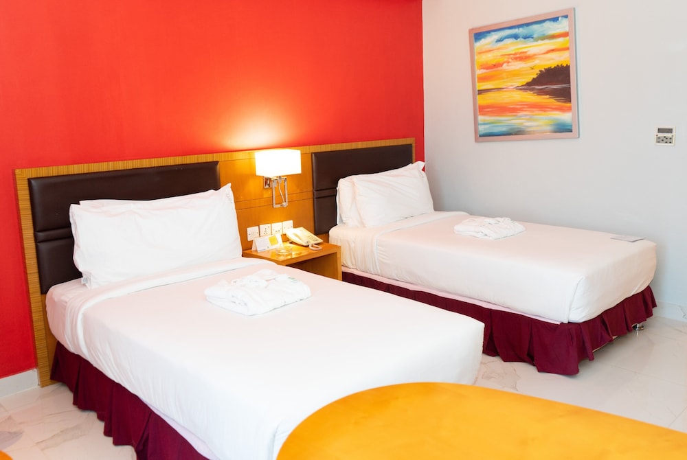 Holiday Inn Dar Es Salaam City Center 15/76