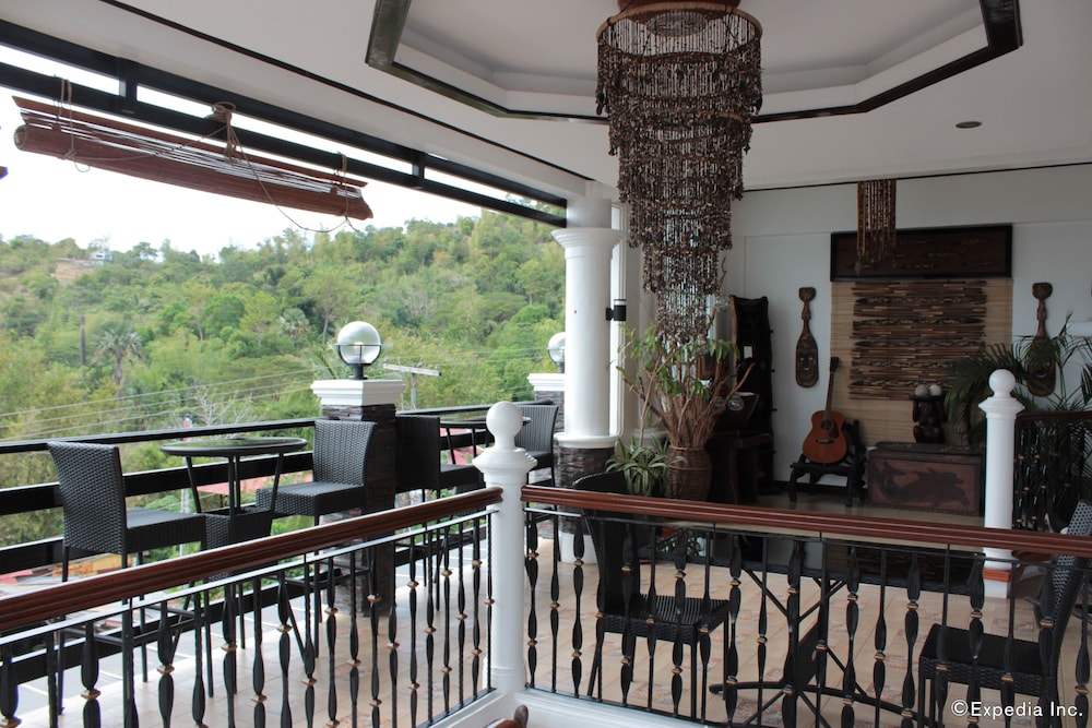 Coron Bancuang Mansion 48/56