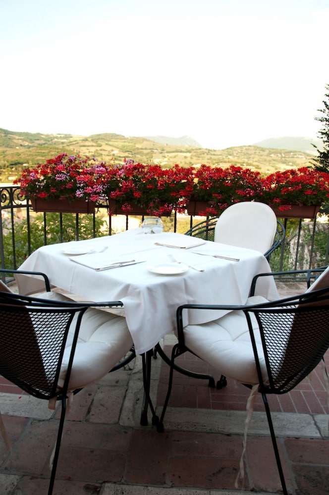 Ristorante La Bastiglia Hotel 44/50