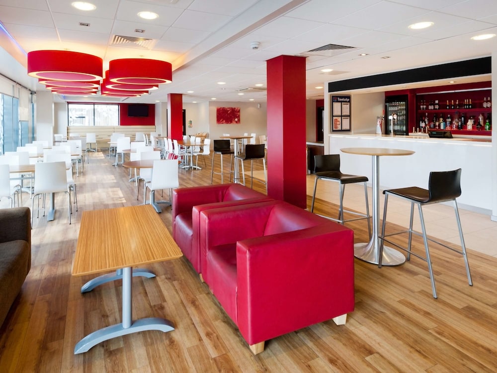 Travelodge Liverpool Central The Strand Hotel 33/50