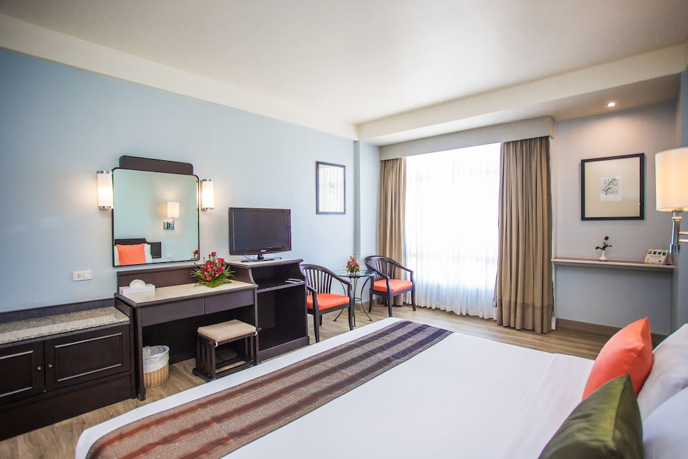 PHUKET MERLIN HOTEL 21/67