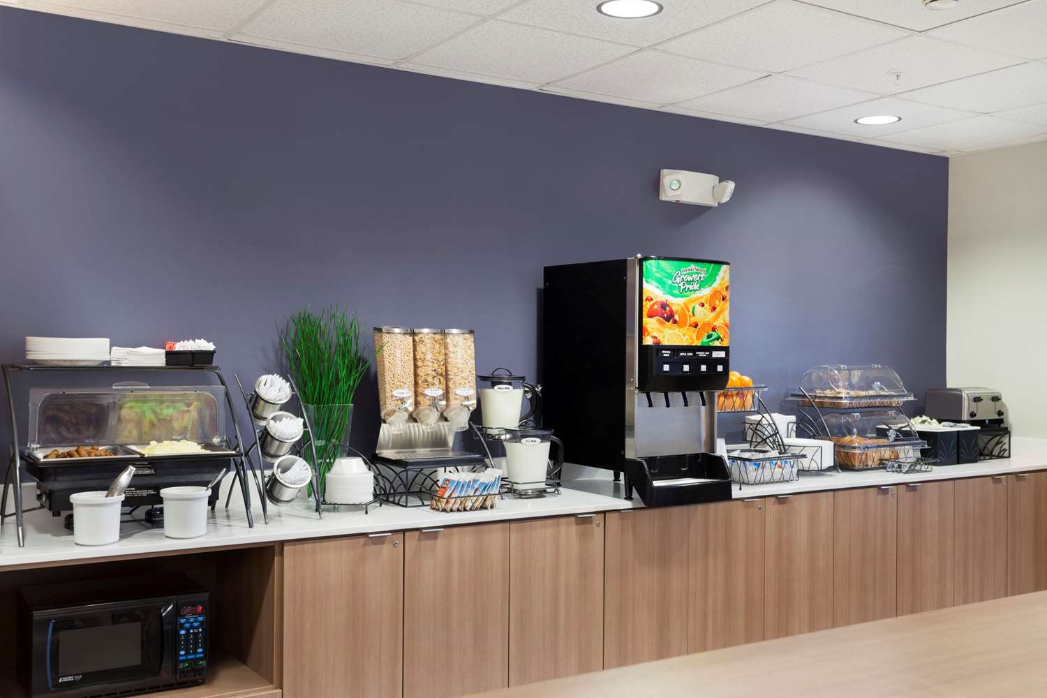Microtel Inn Suites By Wyndham Georgetown Delaware Beaches 13/16