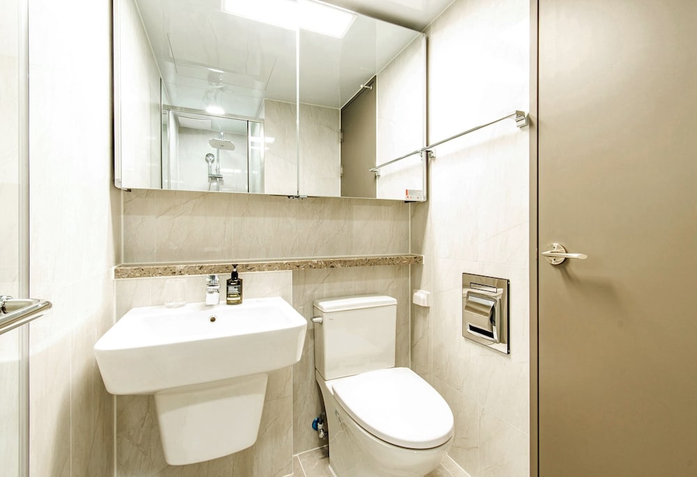 Ariari Hotel 25/27