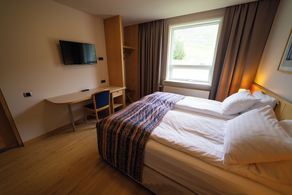 STANDARD, DOUBLE BED