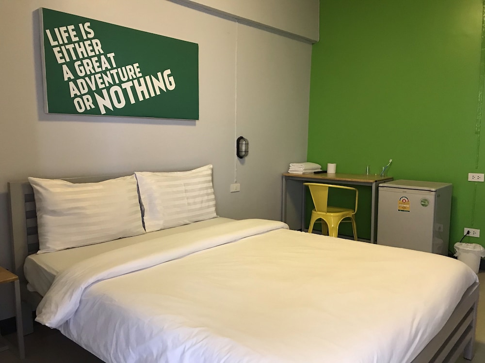 Room, Double Bed