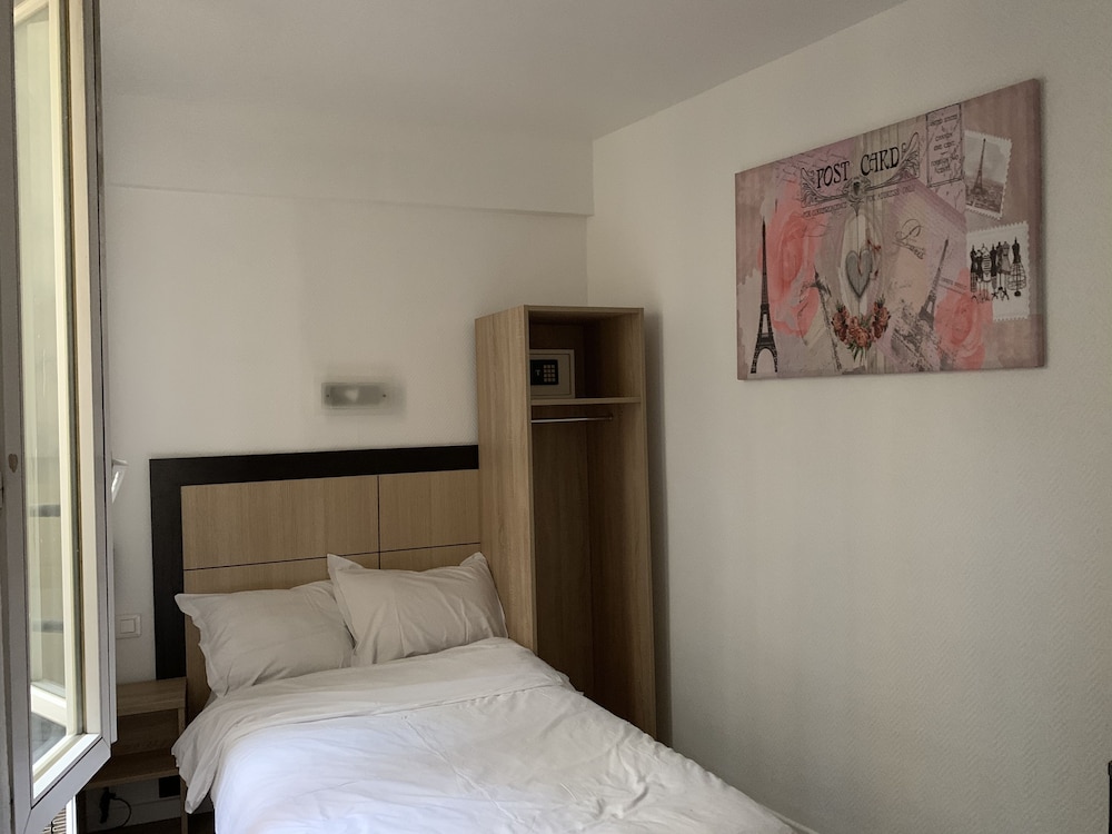 Hotel de Bordeaux 16/47