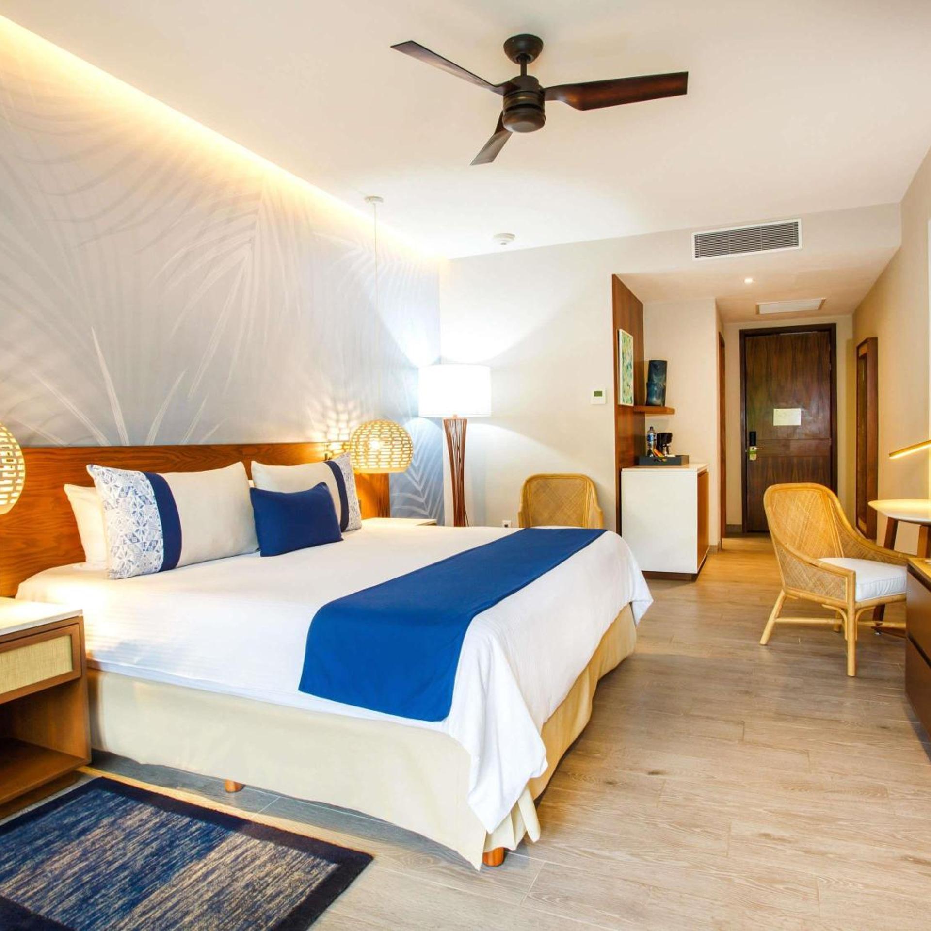 Allure, King Bed, Adult Only