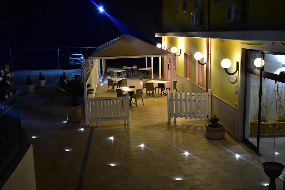 Hotel Garden 3/64