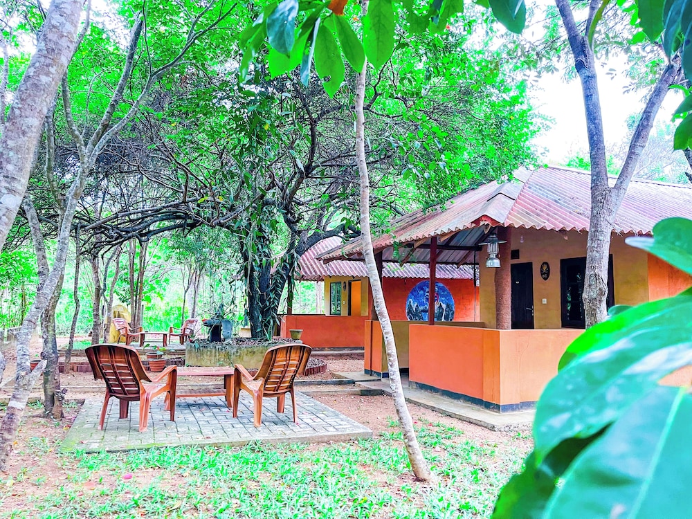 Niyagala Lodge 32/50