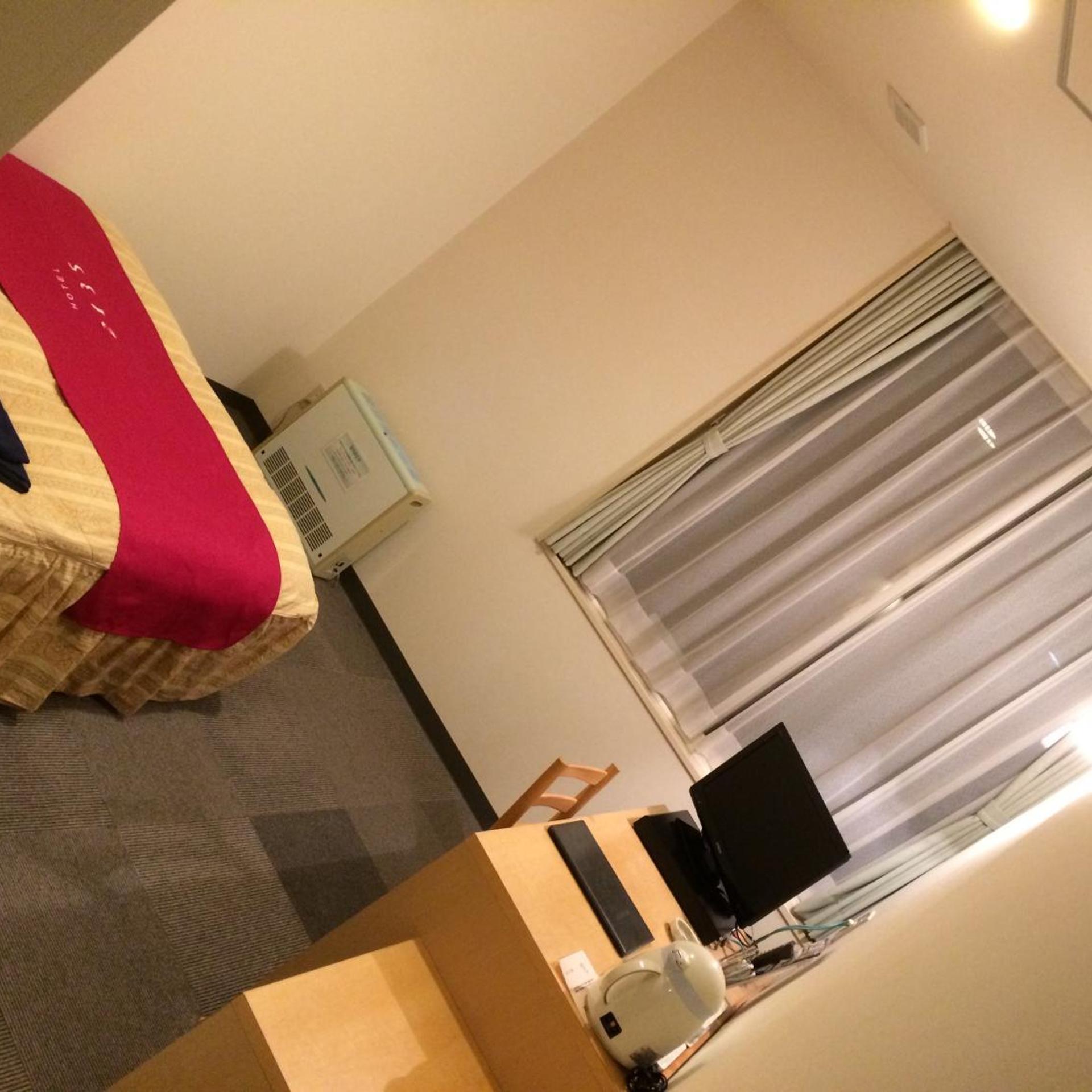 Hotel 2135 35/50