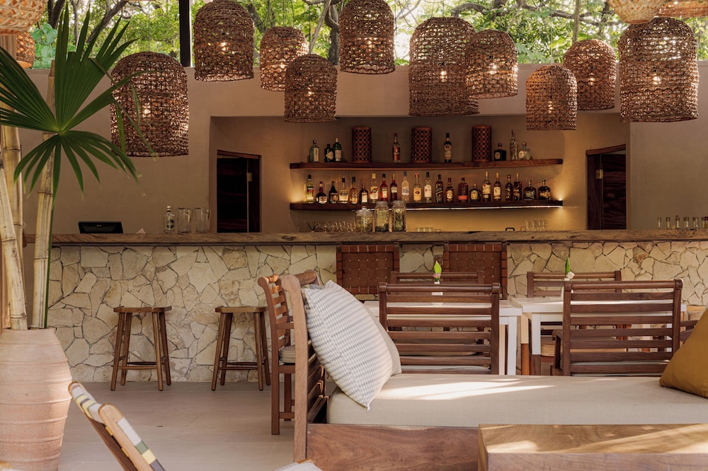 Cala Luna Boutique Hotel and Villas 73/86