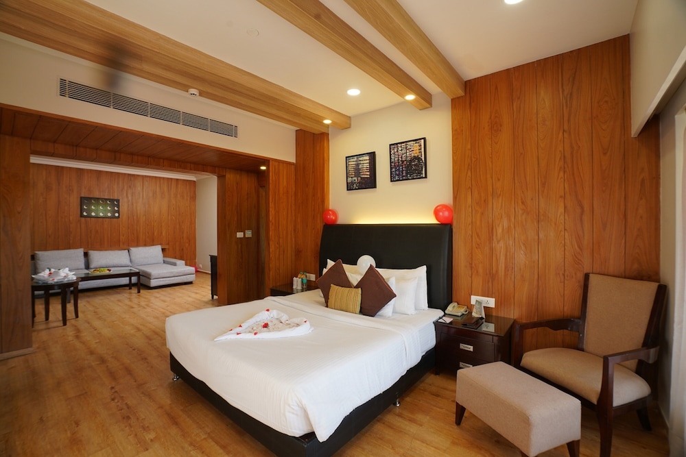 Moksha Himalaya Spa Resort 9/50