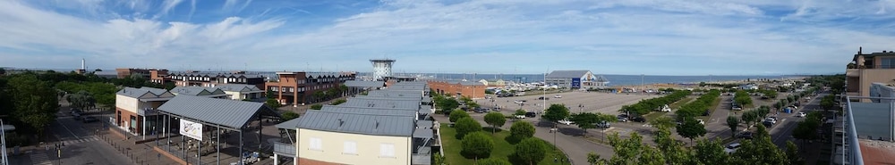 Alba Hotel 43/46
