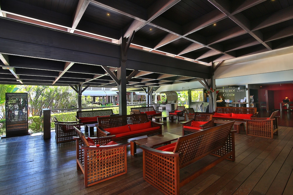 Mahogany Hotel Residence & Spa 57/67