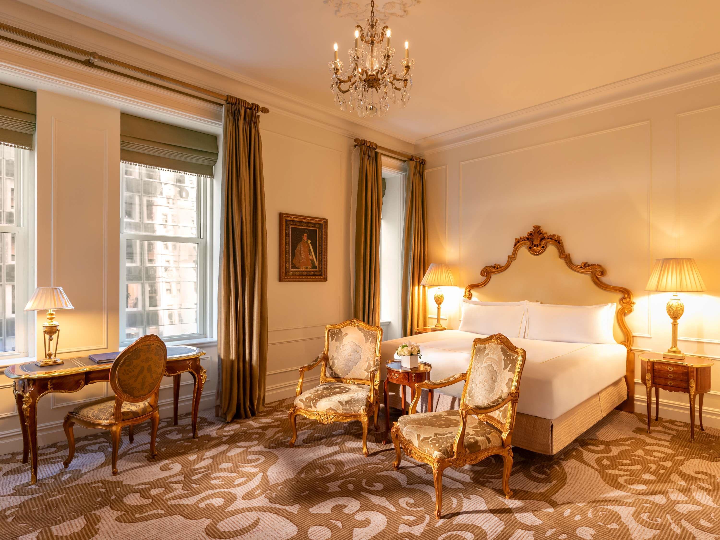 GRAND, LUXURY, KING BED