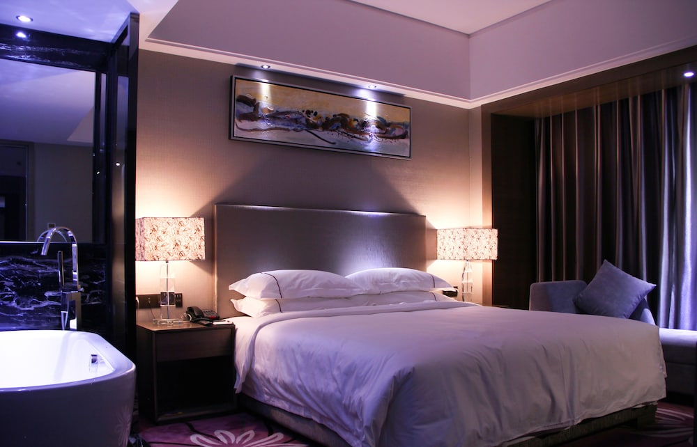 La Perle International Hotel 25/50