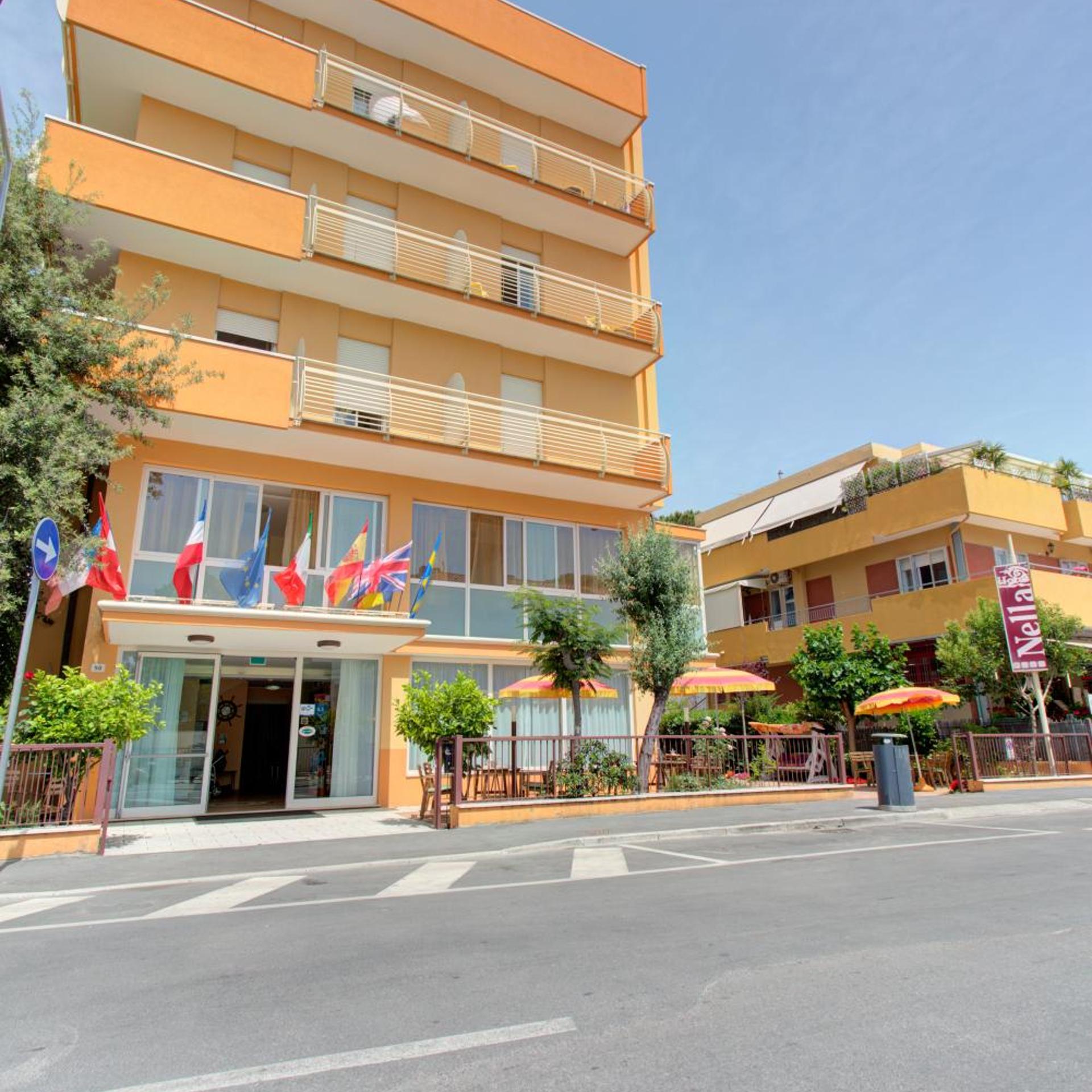 Hotel Nella 2/50