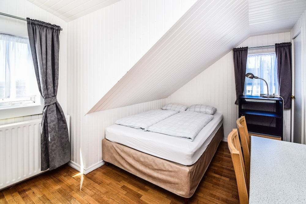 Guesthouse Aurora 14/65