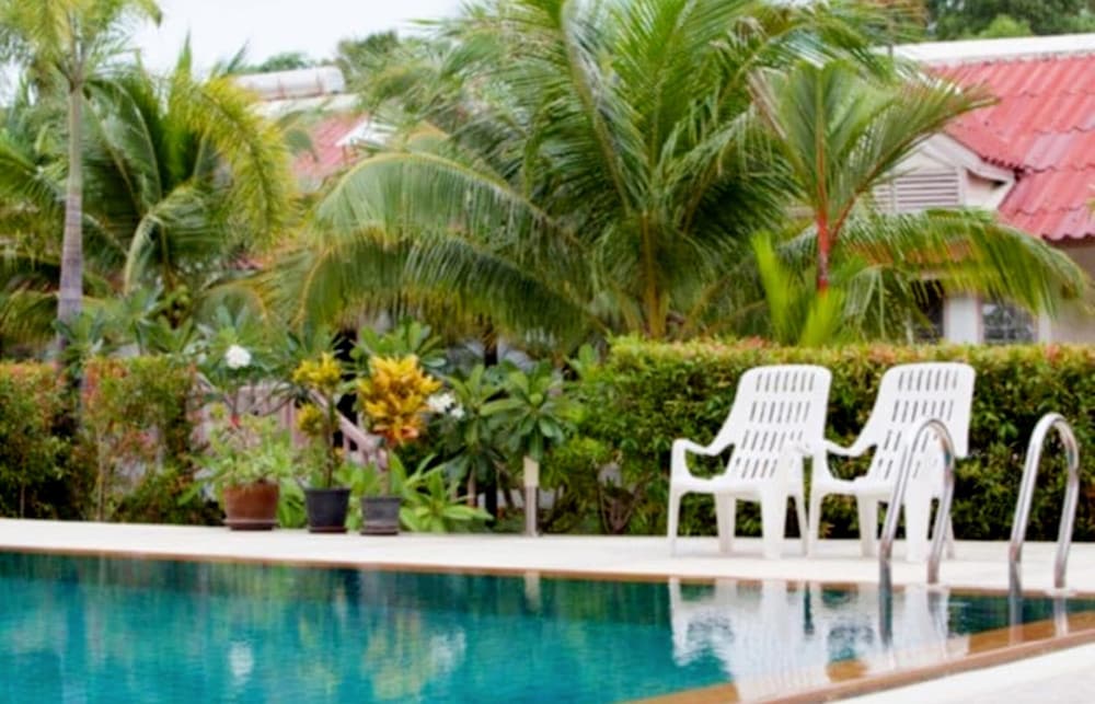 Dome Resort 50/57