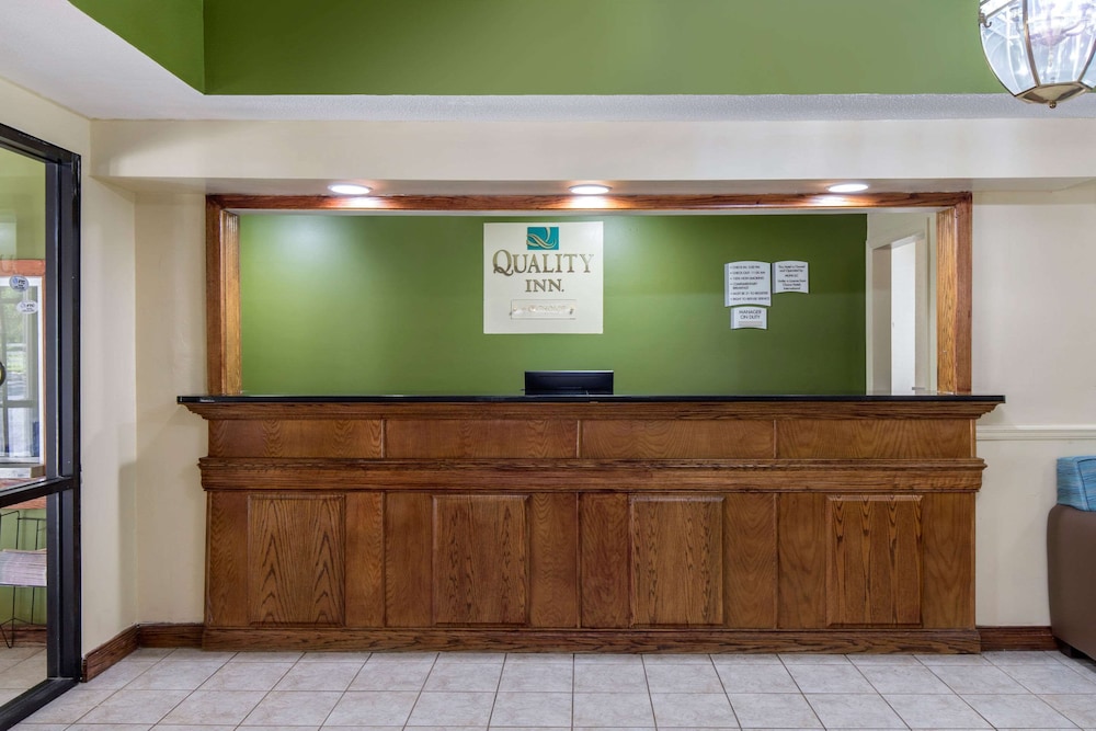 Quality Inn Kingstree, SC 6/38