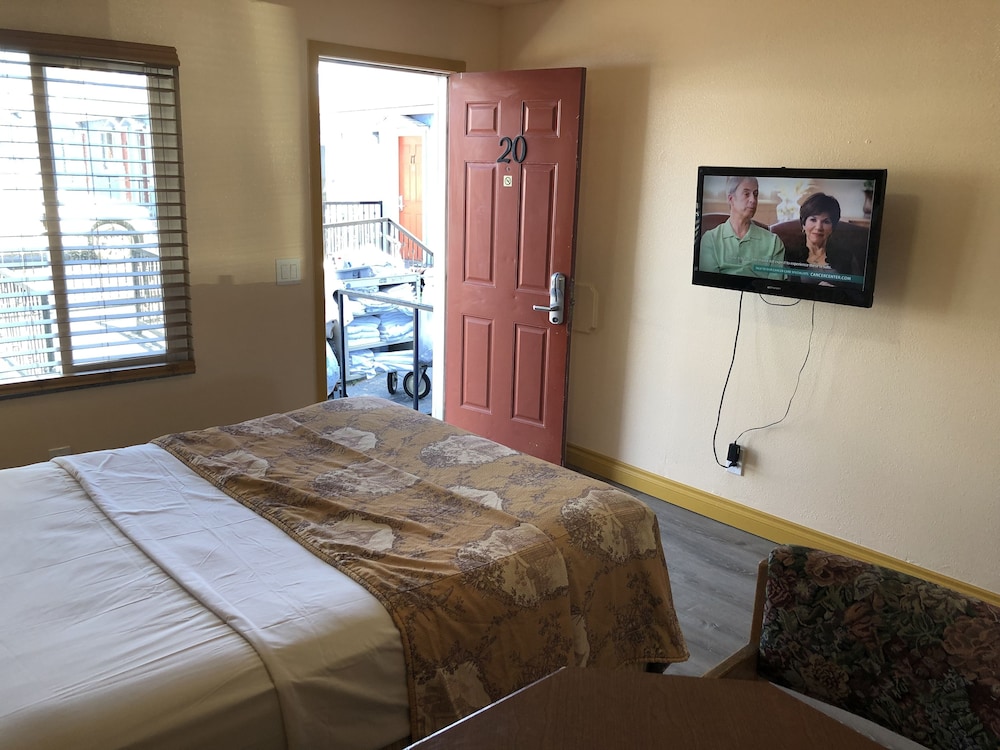 Blue Seal Inn 20/34