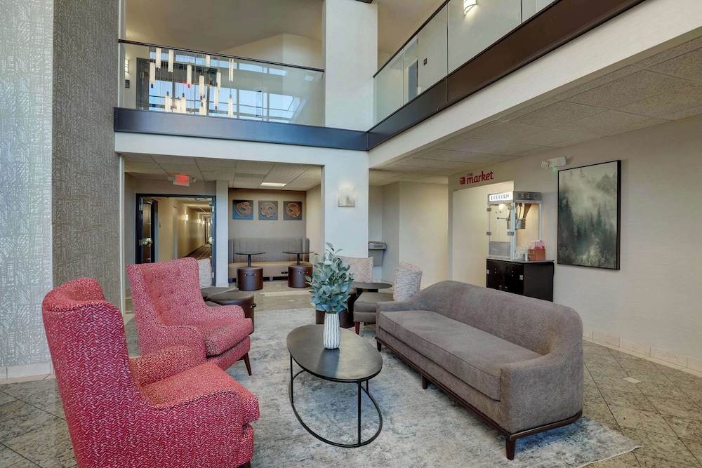 Drury Inn & Suites Charlotte University Place 26/50