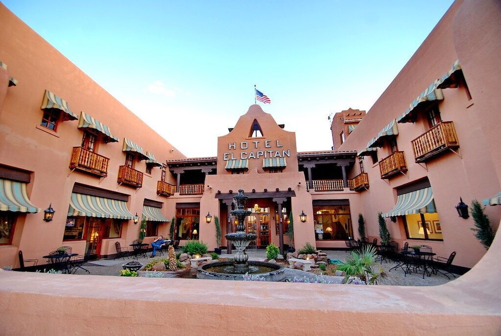 Hotel El Capitan 3/34