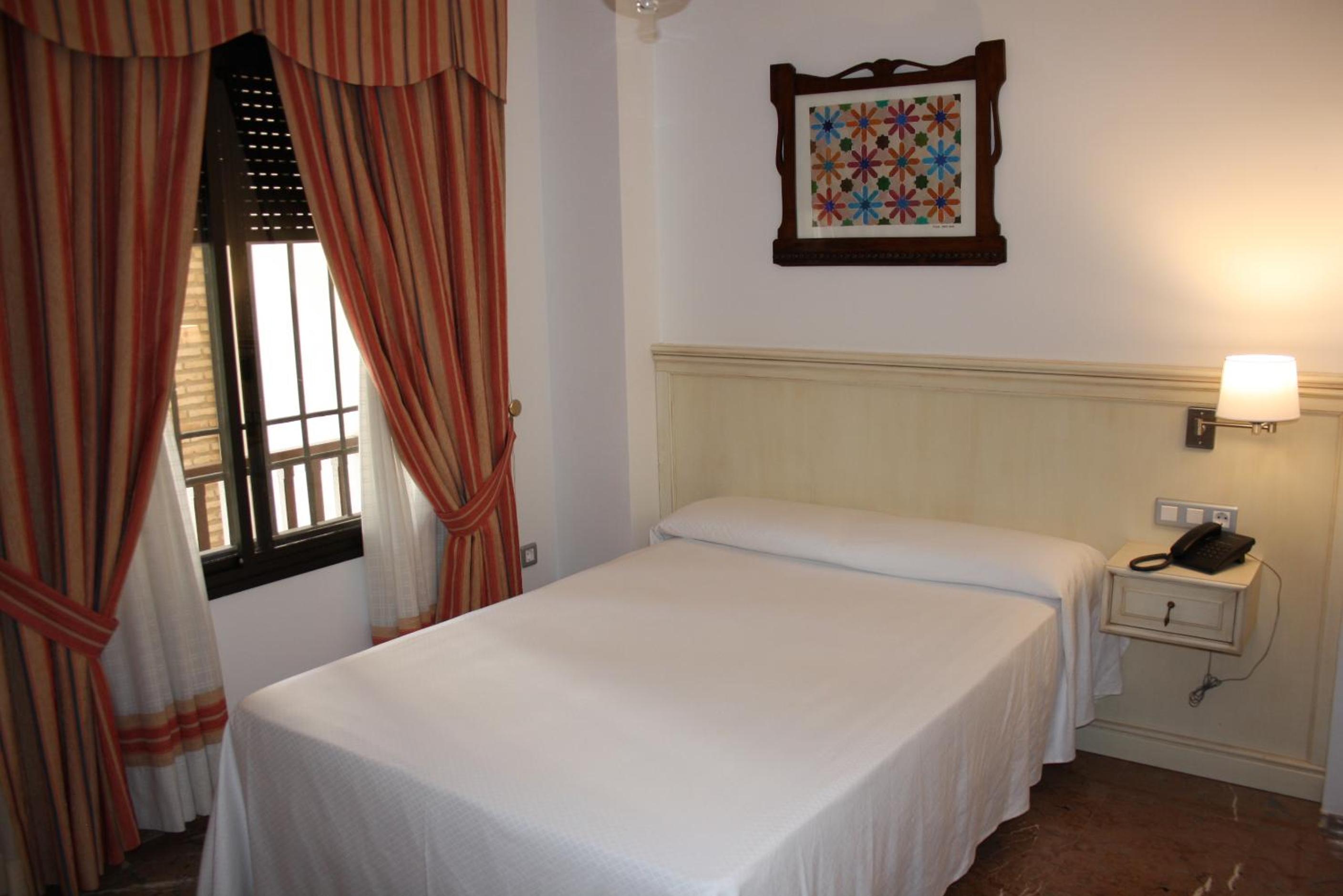 Superior, Single, Hotel Riad Arruzafa 2/5