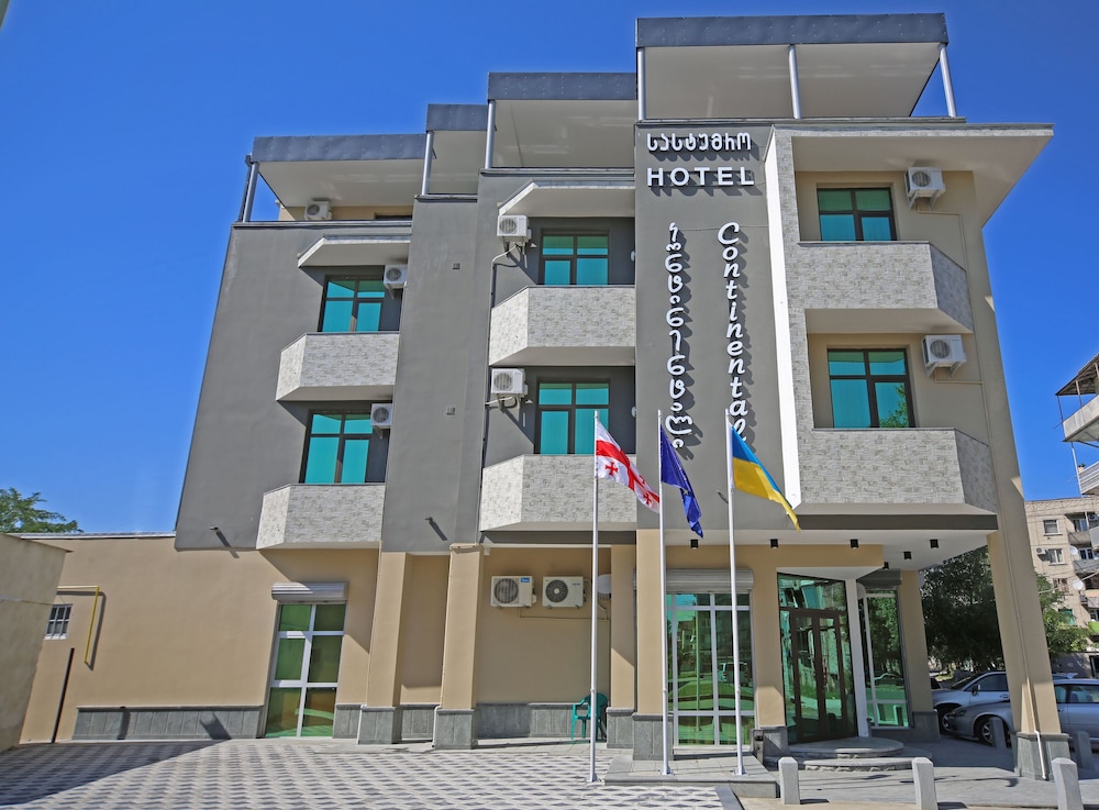 Continental Hotel 1/34