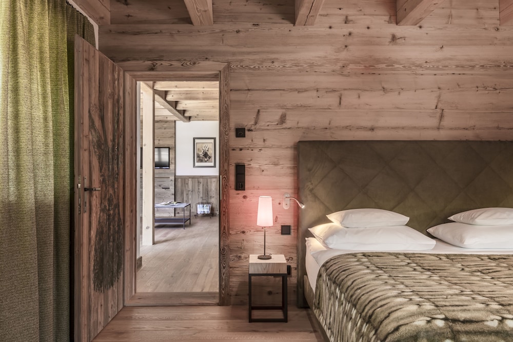 Romantik Hotel & Chalets Gut Steinbach 18/50