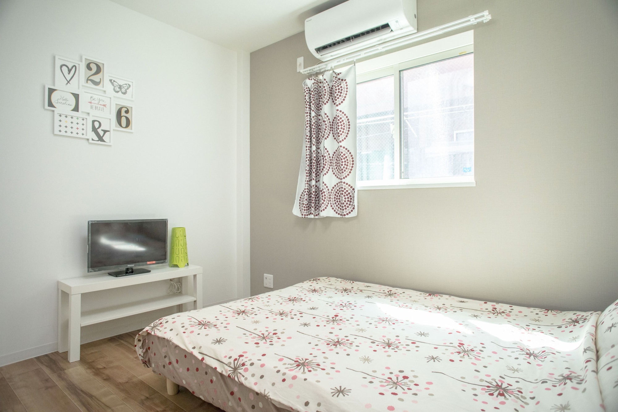 BASIC, DOUBLE BED