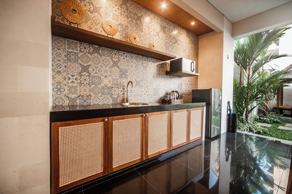 Gaing Mas Jimbaran Villas By Gaing Mas Group 20/80