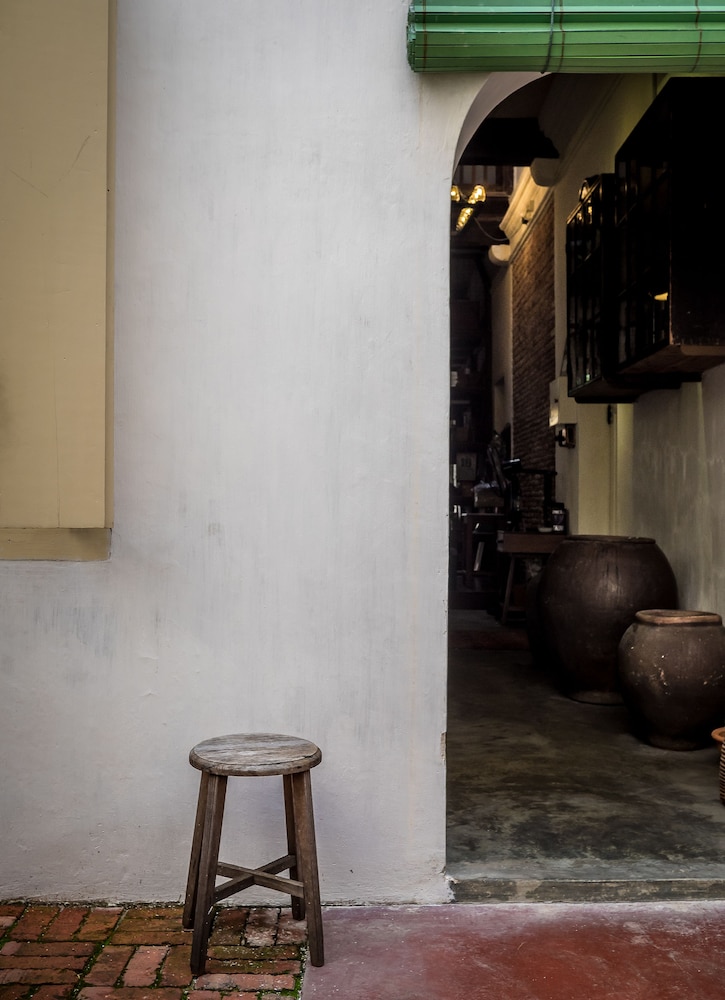 Ren I Tang Heritage Inn 47/67