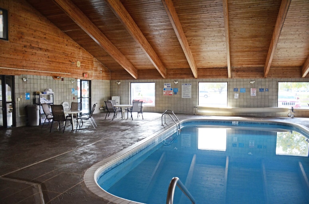 Baymont by Wyndham Waupun 11/31