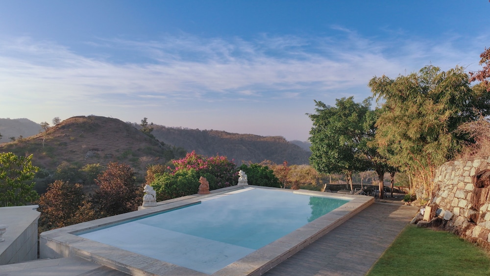 Fateh Safari Lodge 49/50