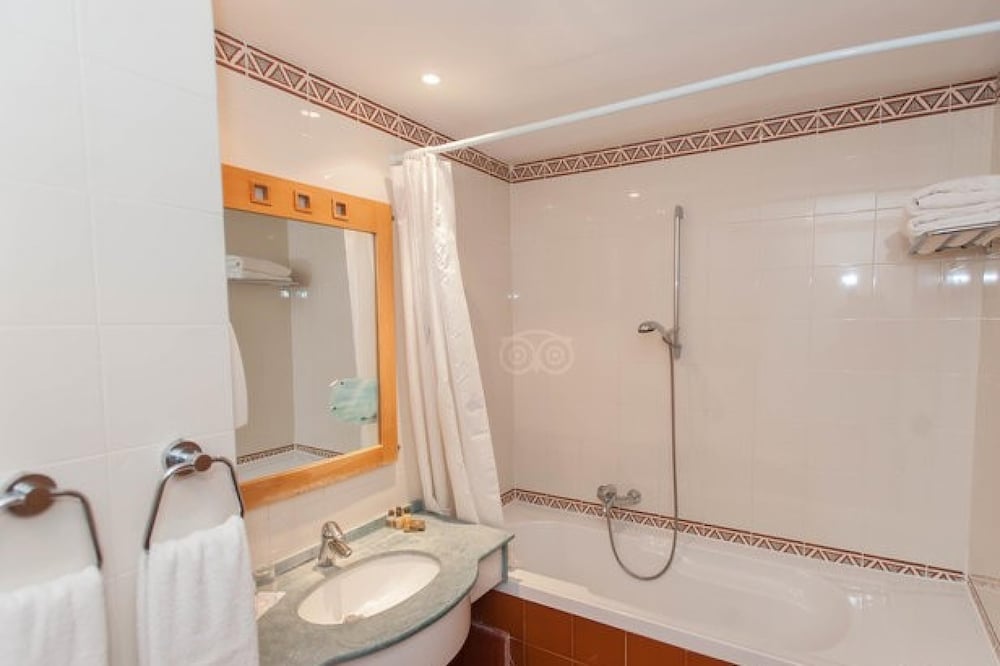 Djerba Resort 48/50