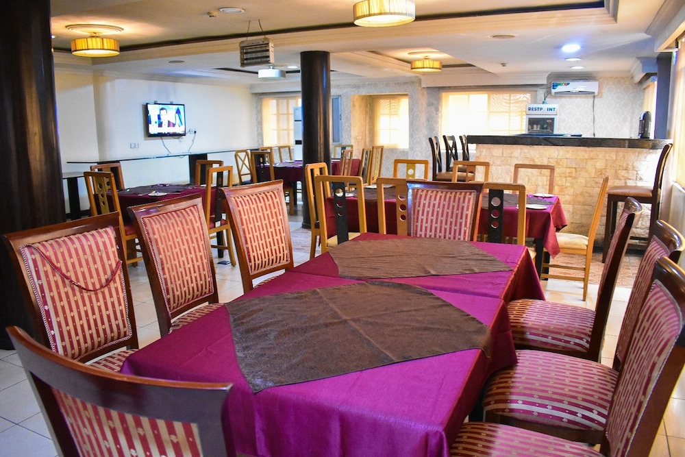 Beni Apartment And Suites 31/50
