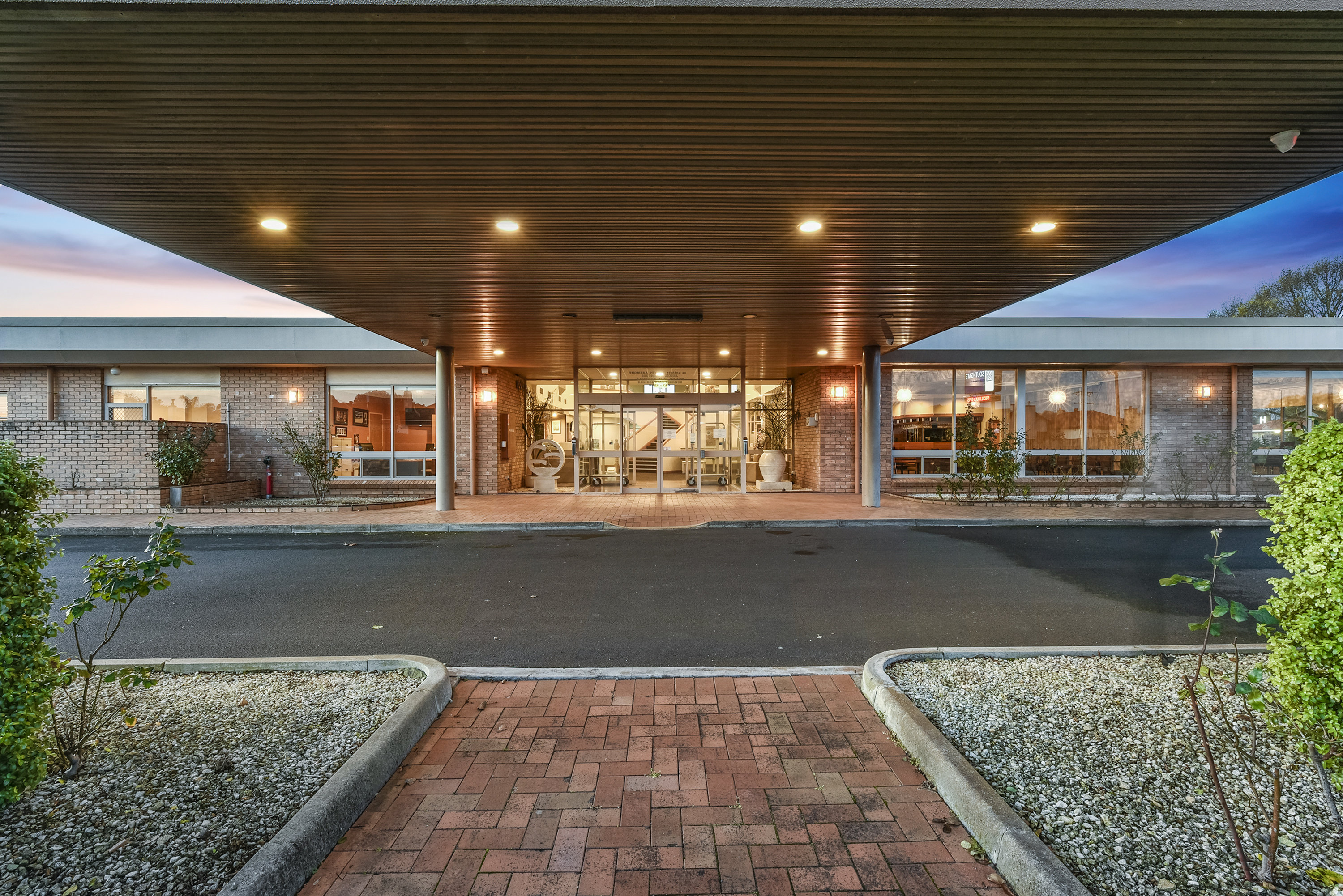 Southgate Motel 22/33
