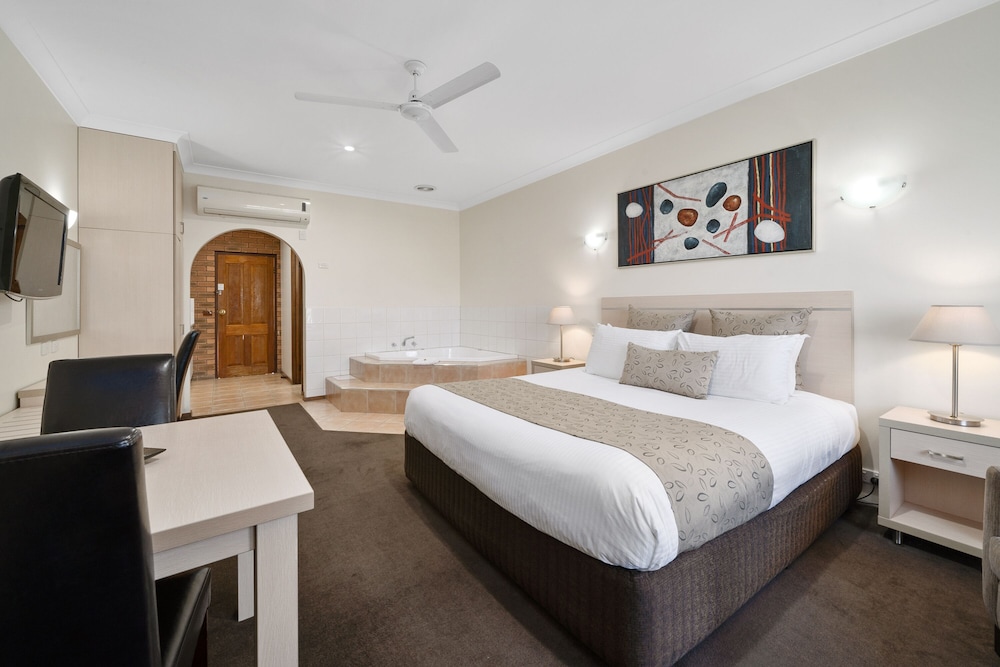 Spa, Executive, King Bed