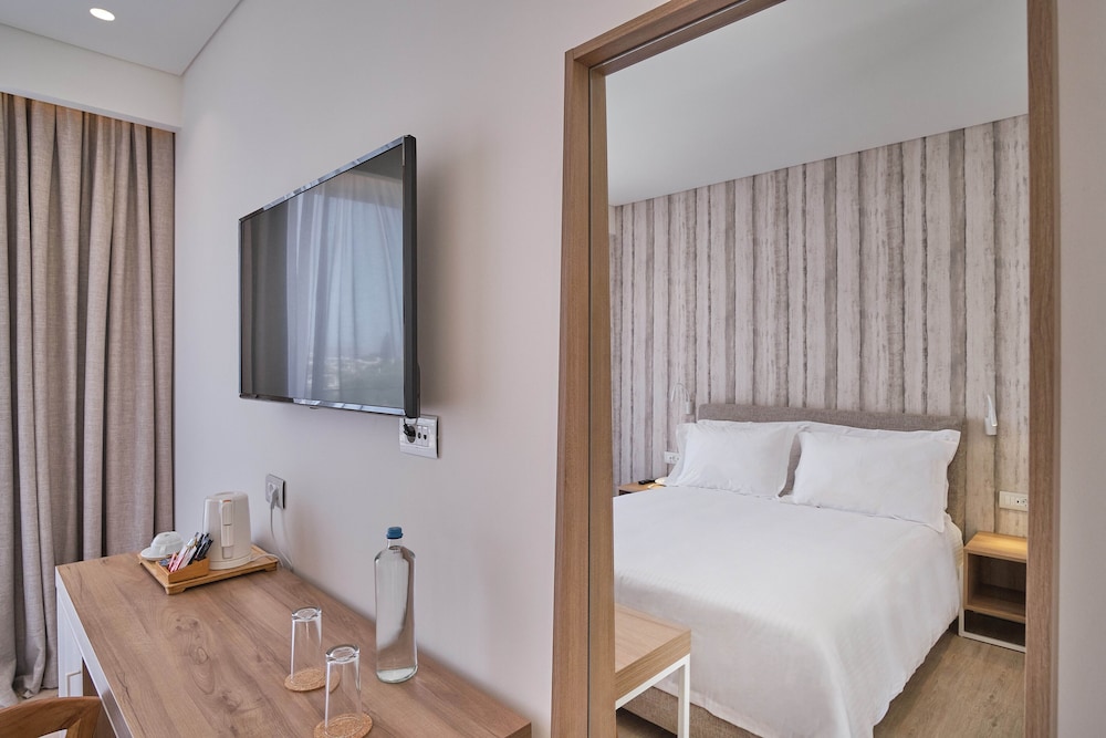 Utopia Blu Hotel 30/70