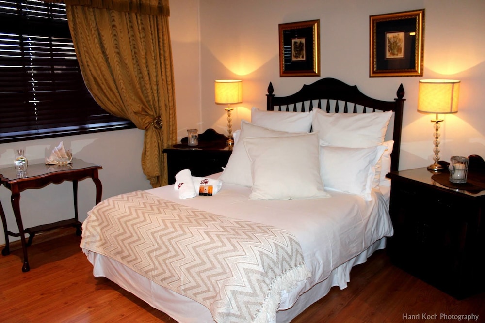 Beaufort Manor Country Lodge 8/40