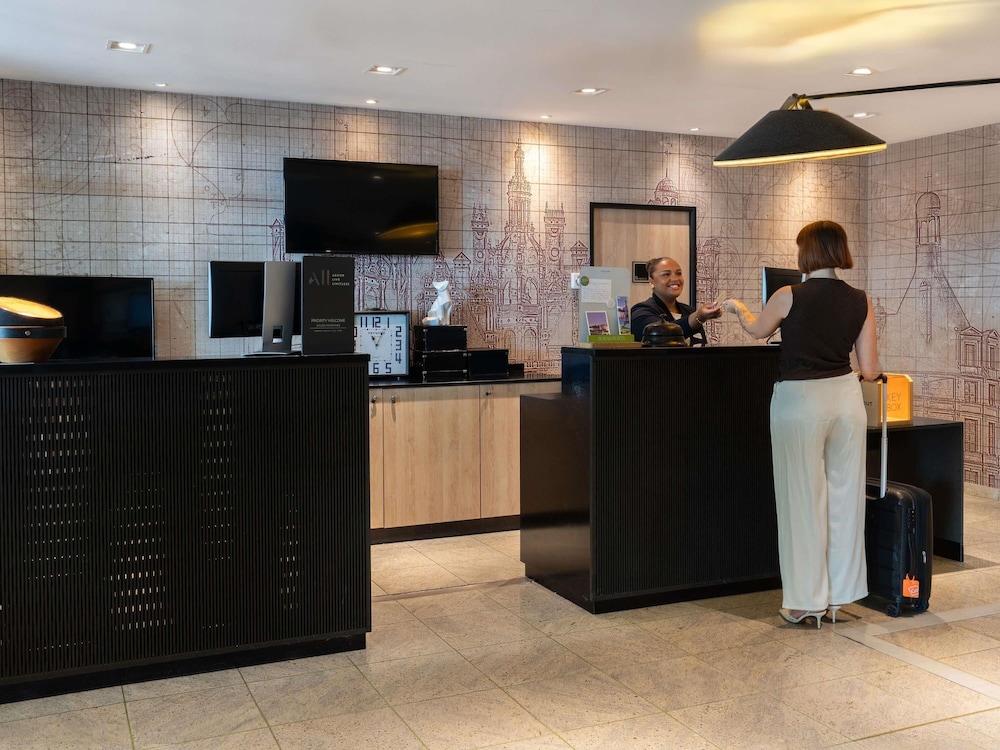 MERCURE BLOIS CENTRE 10/74