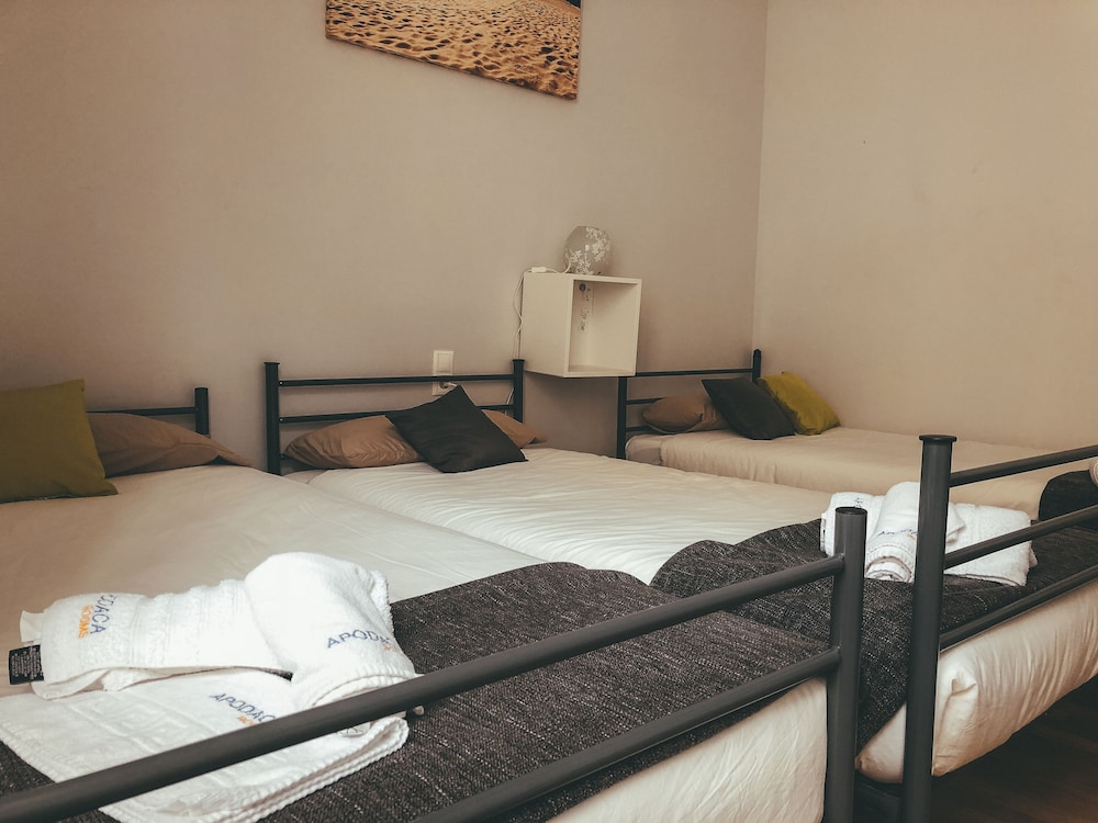 Apodaca Rooms 10/33